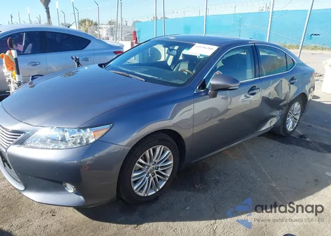 2015 Lexus Es 350 z USA, uszkodzony, nr VIN JTHBK1GG7F2161680